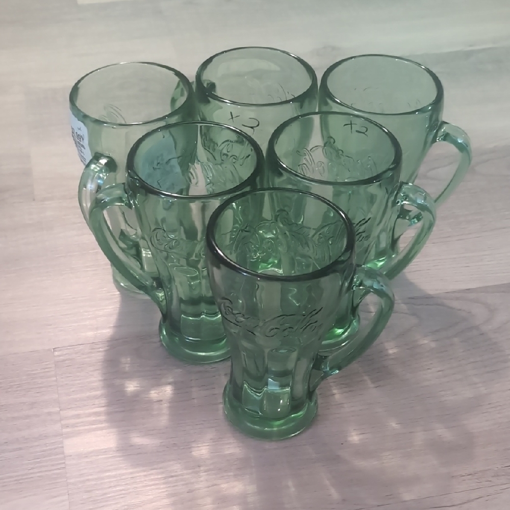 Green Glass Mug Set